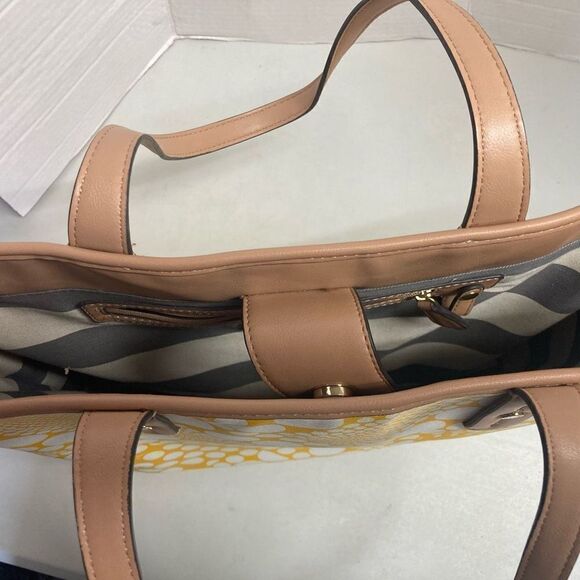 KATE‎ LANDRY Women’s Tote Bag 12X6X13.5 Yellow & White - Picture 4 of 12